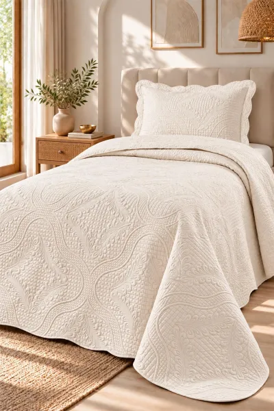 Krem 180x240 Cm Toyo Tek Kişilik Nakışlı Yatak Örtüsü 492028