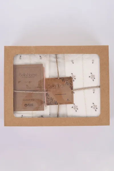 Krem 200x220 Cm Bella Home Çift Kişilik Grace Nakışlı Nevresim Takımı - Zarif Desen & Premium Kalite 475778