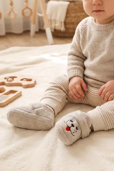 krem-21-24-figurlu-cirt-bantli-erkek-bebek-panduf-499246