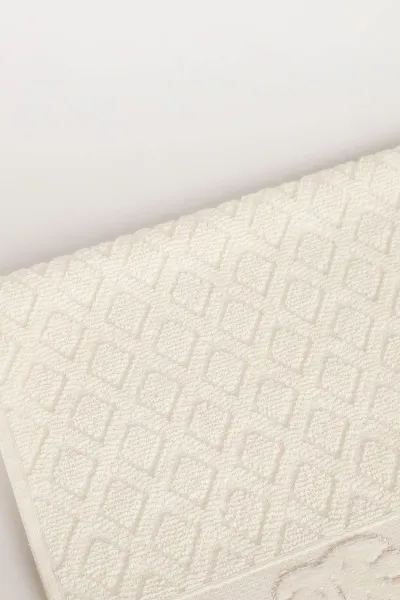 Krem 30x50 Cm Yaprak Kadife El Bezi Mutfak Havlusu 338385