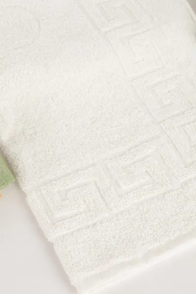 Krem 50x70 Versace Banyo Ayak Havlusu 338411