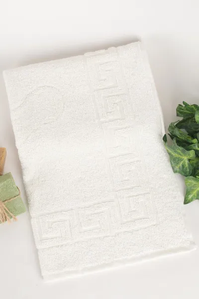 krem-50x70-versace-banyo-ayak-havlusu-338411