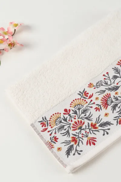 Krem 50x90 Cm Nakışlı Desenli Kilim Havlu 479188