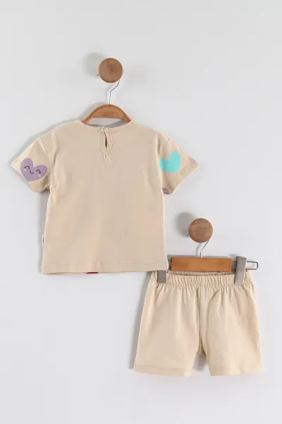 Krem (6-24 Ay) Kalp Baskılı Tişört ve Şortlu Kız Bebek Yazlık Takım 467640