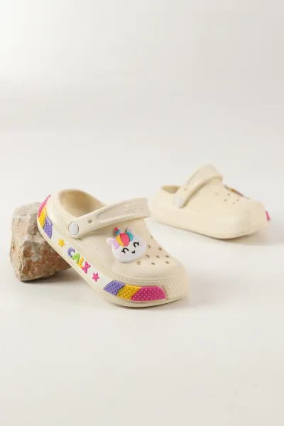 Krem Figürlü Kız Çocuk Sandalet 462459