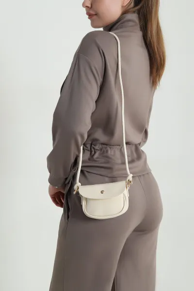 Krem Mini Boy Mıknatıs Kapaklı Kadın Omuz Çantası 485671
