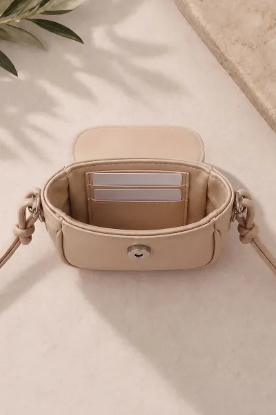 Krem Mini Boy Mıknatıs Kapaklı Kartlık Detaylı Kadın Omuz Çantası 486184