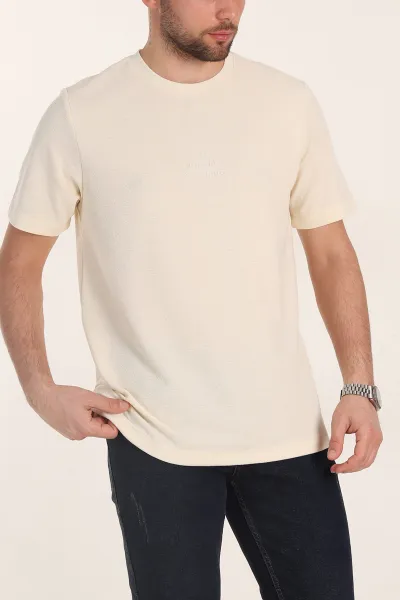 Krem Oversize Kabartma Yazı Detaylı Erkek Tişört 354081