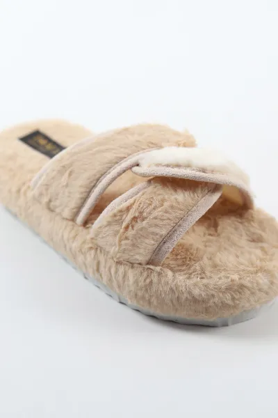Krem Peluş Çapraz Bantlı Kadın Ev Terliği 488427