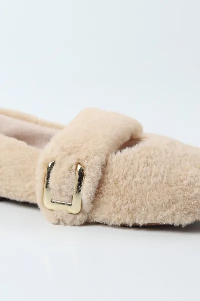 Krem Peluş Toka Detaylı Kadın Ev Babeti 491436
