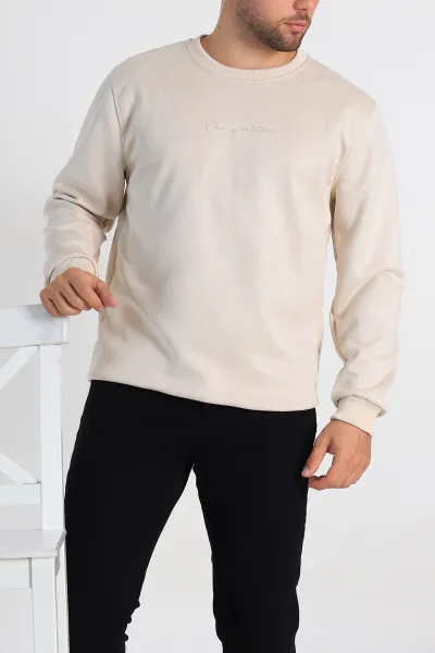 krem-regular-fit-suet-kabartma-yazi-detayli-erkek-sweatshirt-305857