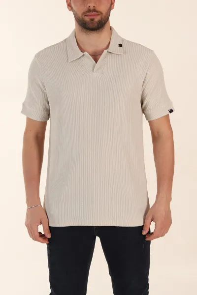 Krem Relaxed Fit Dokulu Patlı Polo Yaka Erkek Tişört 370266