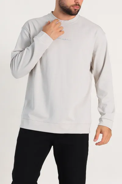 Krem Relaxed Fit Jakarlı Kabartma Yazı Detay Erkek Basic Sweatshirt 305382