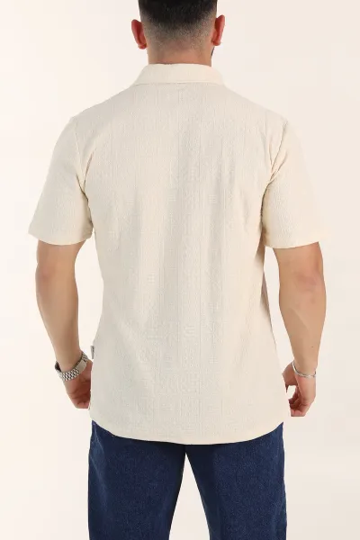 Krem Relaxed Fit Kabartma Desenli Düğmeli Polo Yaka Erkek Tişört 358079