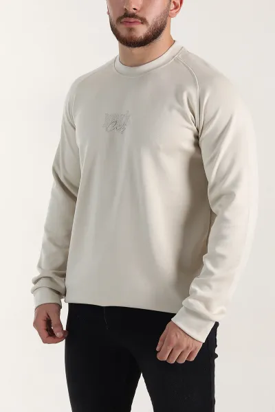 krem-relaxed-fit-oysho-kumas-nakis-detayli-erkek-sweatshirt-399468