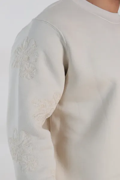 Krem Relaxed Fit Üç İp Şardonlu Nakış Detaylı Erkek Sweatshirt 311182