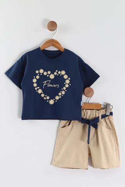 lacivert-2-5-yas-flowers-baskili-suprem-tisortlu-gabardin-sortlu-kiz-cocuk-yazlik-takim-445569