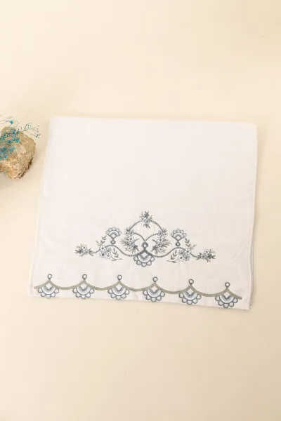 lacivert-50x90-cm-kadife-nakisli-havlu-288727