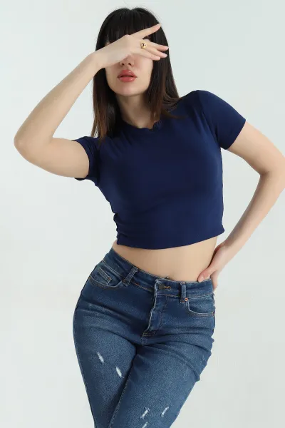 lacivert-bisiklet-yaka-likrali-viskon-crop-bluz-357327