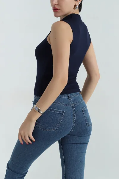 Lacivert Buzi Yarım Boğazlı Sıfır Kol Kadın Badi 415554
