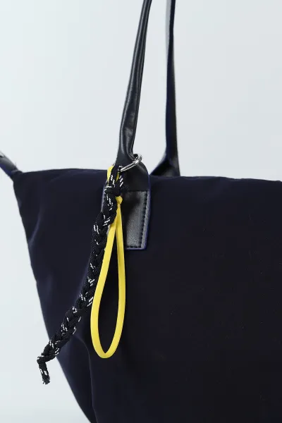 Lacivert Charm Detaylı Fermuarlı Kadın Omuz Çantası 499230