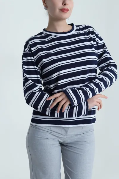 Lacivert Çizgili Bisiklet Yaka Kadın Sweat 493745