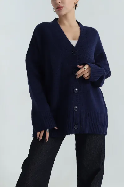 lacivert-dugmeli-oversize-kadin-triko-hirka-412283