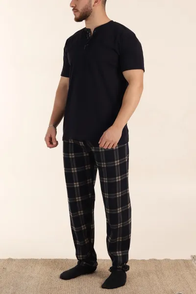 lacivert-ekose-desenli-3-dugmeli-kisa-kol-erkek-pijama-takimi-362609