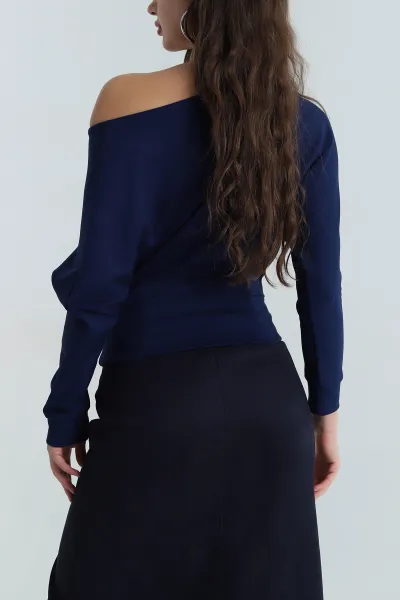 Lacivert Kayık Yaka Oysho Kadın Bluz 408585