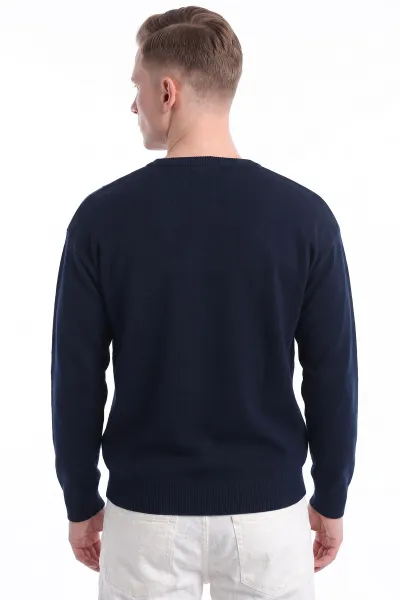 Lacivert Oversize Bisiklet Yaka Yazı Nakışlı Erkek Triko Kazak 491860