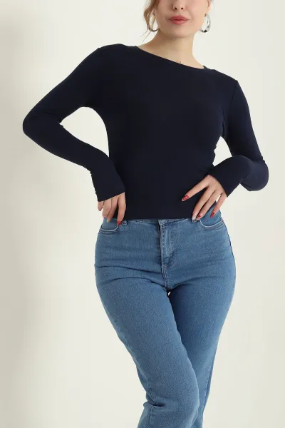 lacivert-parmak-gecmeli-oysho-kadin-bluz-429276