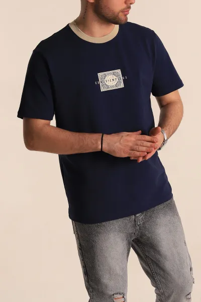 Lacivert Regular Fit Göğüs Baskılı Erkek Tişört 270635