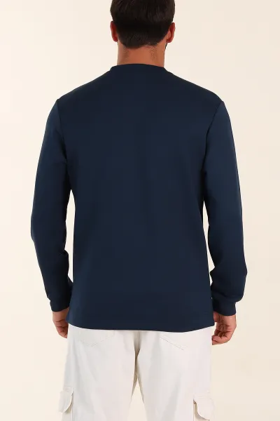 Lacivert Relaxed Fit Oysho Kumaş Kabartma Yazılı Erkek Sweatshirt 393292