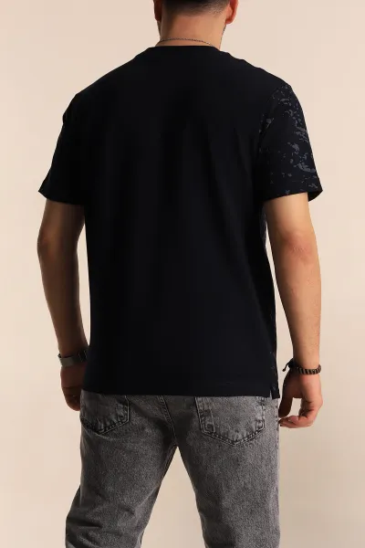 Lacivert Relaxed Fit Sprey Baskılı Erkek Tişört 261623