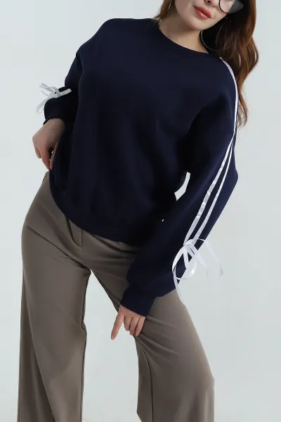 Lacivert Şerit Detay Şardonlu Üç İp Kadın Sweat 413799