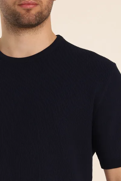 Lacivert Slim Fit Dokulu Basic Kısa Kollu Erkek Triko Tişört 338601