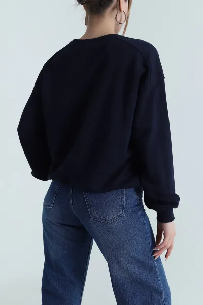 Lacivert Süzene Nakışlı Şardonsuz Üç İp Kadın Sweat 486606