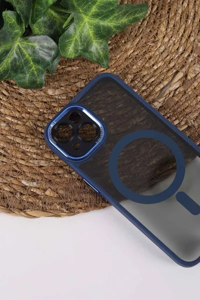 Lacivert TeknoCase İPhone 13 Uyumlu Wesley Case Serisi Magsafe Özellikli Transparan Sert Silikon Telefon Kılıfı 430587