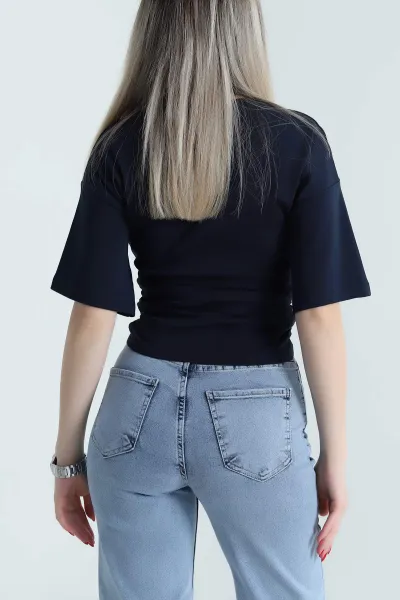 Lacivert Yanı Büzgülü Kompak Kadın Bluz 467690
