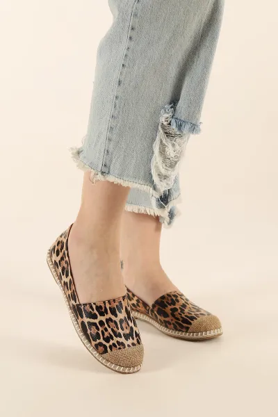 Leopar Desenli Kadın Espadril Ayakkabı 348959
