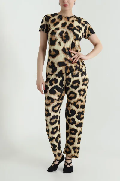 Leopar Desenli Viskon Kadın Pijama Takımı 466626