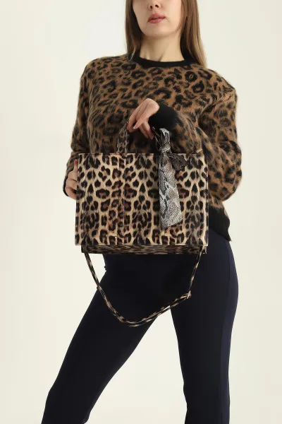 leopar-desenli-fularli-kadin-el-ve-omuz-cantasi-324686