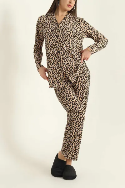 Leopar Milan Düğmeli Bayan Pijama Takımı 329617