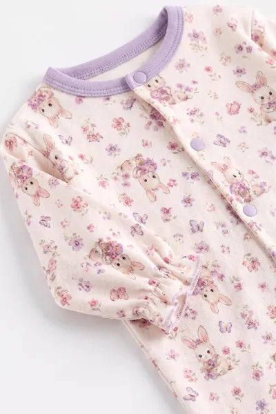 Lila (0-3 Ay) Kelebekli Tavşan Baskılı Patikli Bandanalı Penye 2'li Kız Bebek Tulum 500354