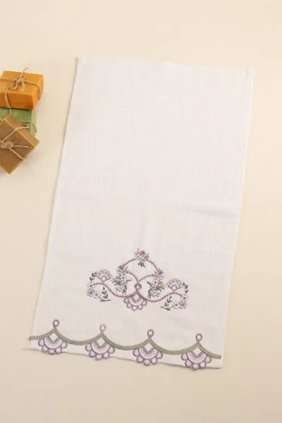 Lila 30x50 cm Kadife Nakışlı Havlu 288723