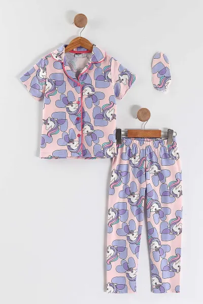 Lila (4-12 Yaş)Karakter  Baskılı Kısa Kol Ön Düğmeli Göz Bandı Detaylı Kız Çocuk Pijama Takım 453236