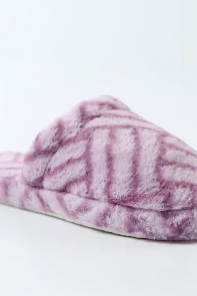 Lila Peluş Çizgi Tasarımlı Kadın Ev Terliği 490949