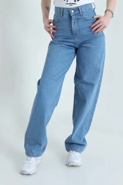 Mavi Cep Detay Boyfit Kadın Kot Pantolon 452399
