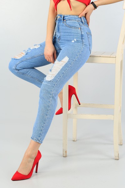 Mavi Lazer Kesim Bayan Yırtık Mom Kot Pantolon 60358