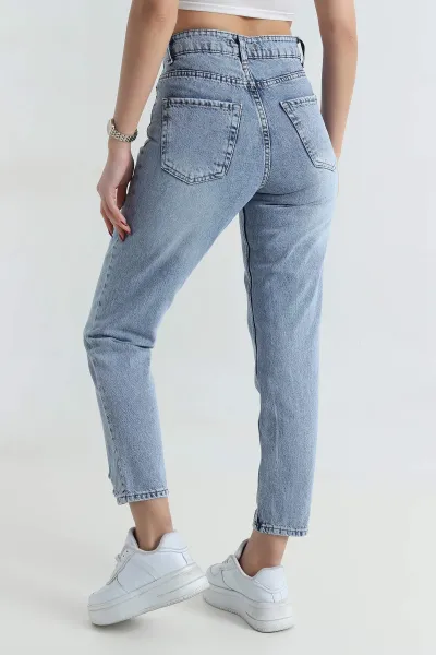 Mavi Lazer Kesim Mom Kadın Kot Pantolon 416181